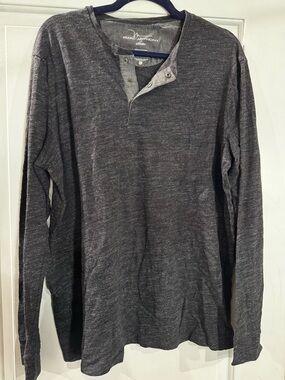 Marc Anthony Men's Long-Sleeve Henley Shirt in Charcoal